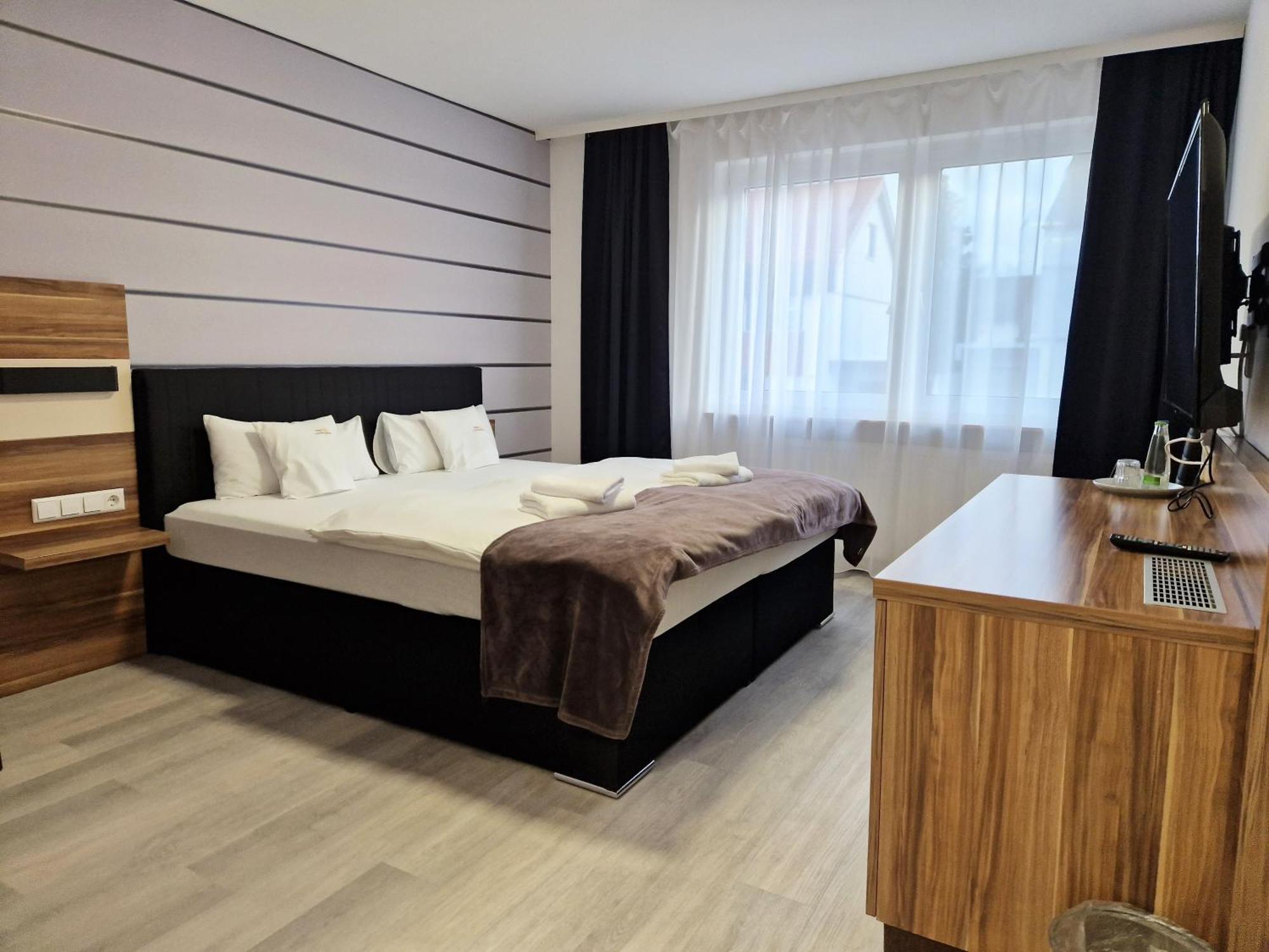 Hotel Am Kurpark バートヴィンプフェン エクステリア 写真